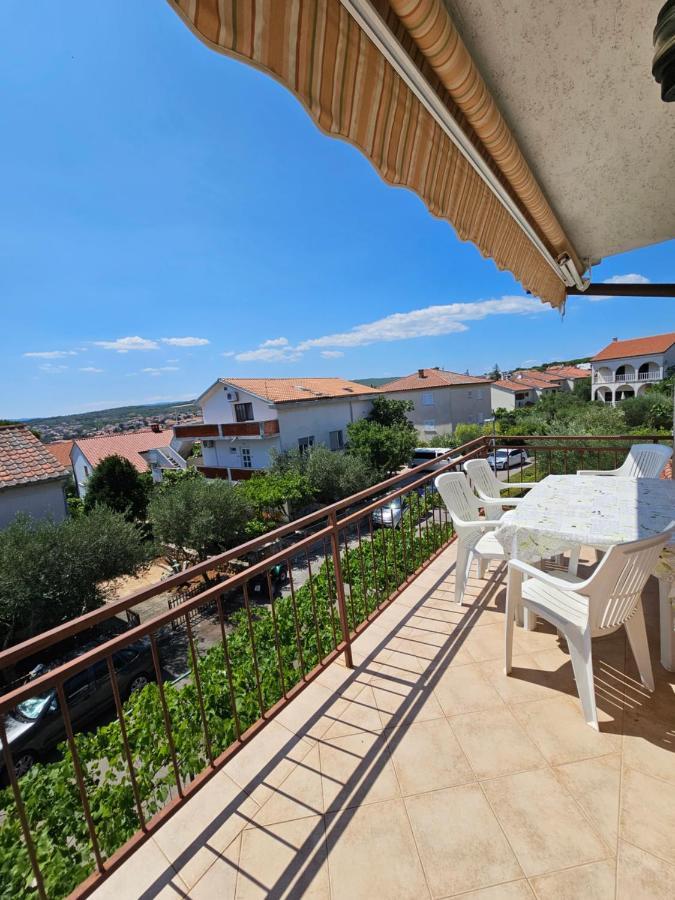 Apartments Bahar Krk คิร์ก ภายนอก รูปภาพ