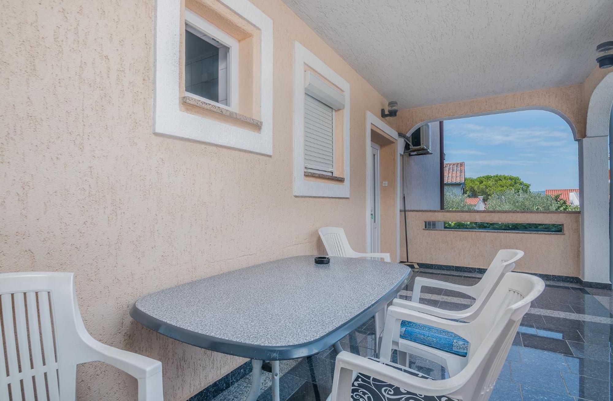 Apartments Bahar Krk คิร์ก ภายนอก รูปภาพ